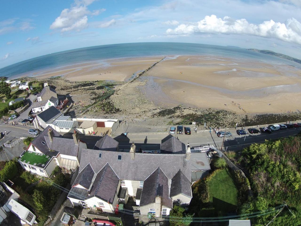 Sea View Guest House Benllech Exterior foto
